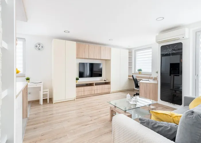 Sunny Kliny קרקוב